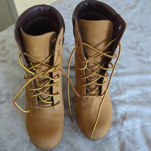 Timberland Women’s Tillston 6 Inch Wheat Boots